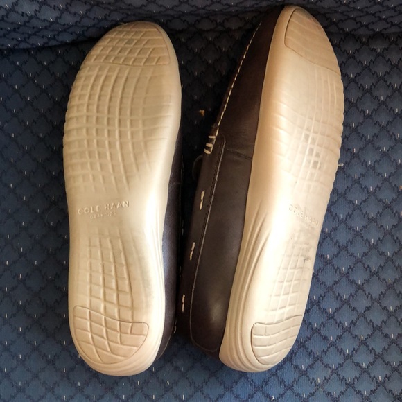 Cole Haan Loafer, Size 9.5 - Picture 3 of 6